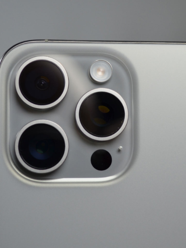 iPhone 17 Pro का लॉन्च, डिस्प्ले, फीचर्स और पूरी जानकारी।